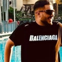 آهنگ جدید آرون افشار هواتو دارم عشق